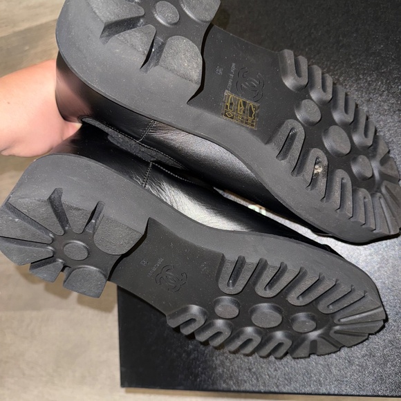 Chanel ankle boots - Picture 4 of 10